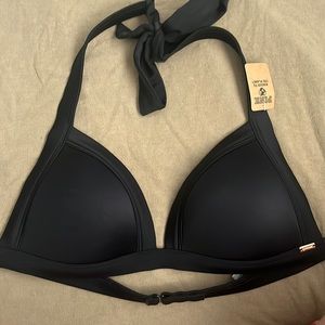 NEW VICTORIA SECRET BIKINI TOP